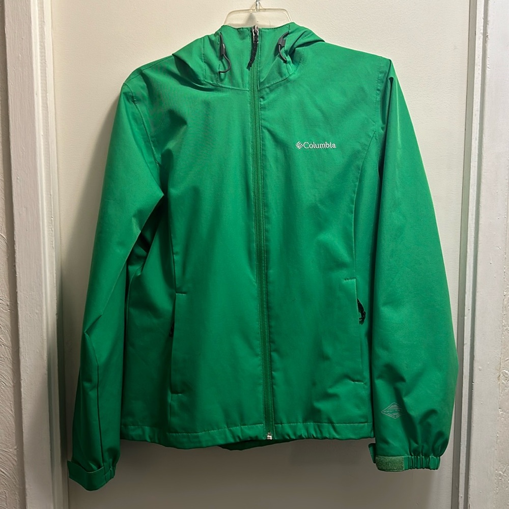 Women’s Columbia Soft-shell Jacket